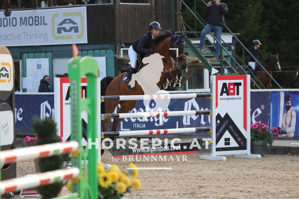 0P6A3418 | Willkommen bei Brunnmayr - Design & Fotografie – Ihrem Spezialisten für Reitturniere und Pferdeveranstaltungen in Oberösterreich, Salzburg und Bayern! Seit über 17 Jahren sind wir leidenschaftlich dabei.