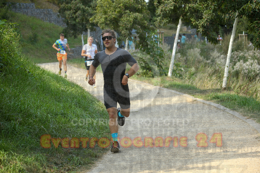 250824_1440_EX1_7082 | Sportfotografie im Rhein-Sieg Kreis, Köln, Bonn, NRW, Rheinland Pfalz, Hessen, etc. Unser Tätigkeitsfeld umfasst den Laufsport vom Volkslauf über den Marathon, Duathlon, Triathon bis zum Ultralauf wie Kölnpfad Ultra oder Schindertrail.