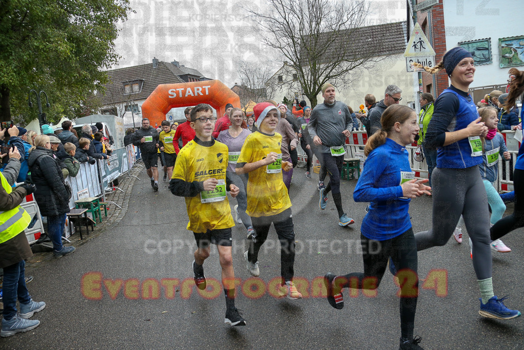 251130_1025_EX1_4986 | Sportfotografie im Rhein-Sieg Kreis, Köln, Bonn, NRW, Rheinland Pfalz, Hessen, etc. Unser Tätigkeitsfeld umfasst den Laufsport vom Volkslauf über den Marathon, Duathlon, Triathon bis zum Ultralauf wie Kölnpfad Ultra oder Schindertrail.