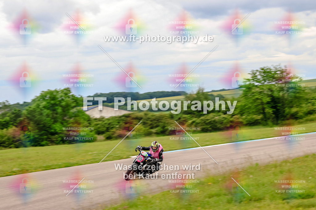 MotoTeam-3299 | Hier findet Ihr Bilder von Touristenfahrten auf der Nürburgring Nordschleife oder von anderen Veranstaltungen die ich besucht habe. Viel Spass beim Durch Schauen 