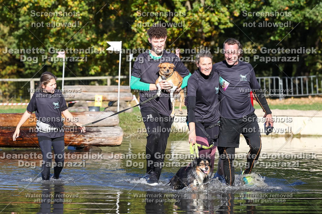 Dog Paparazzi - Strongdog 10-25-8961 | Dog Paparazzi Jeanette Grottendiek Fotografie & Videografie - Realisiert mit Pictrs.com