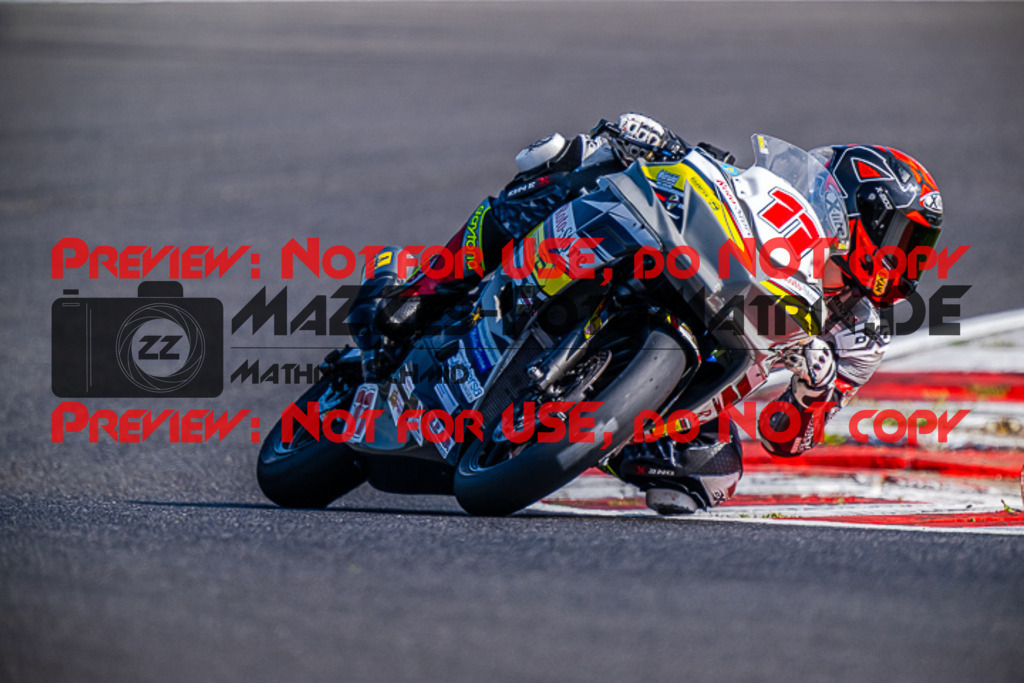 MaZZes_FotoMatrix_220506_96879 | Fotograf Mathias Schmid
Sportfotograf,
Eventfotograf,
Hochzeitsfotograf,
Portraitfotograf