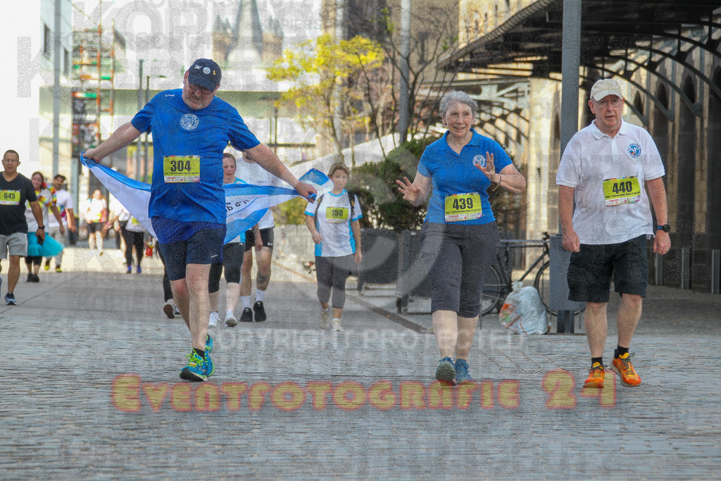 250920_1350_EV4_6770 | Sportfotografie im Rhein-Sieg Kreis, Köln, Bonn, NRW, Rheinland Pfalz, Hessen, etc. Unser Tätigkeitsfeld umfasst den Laufsport vom Volkslauf über den Marathon, Duathlon, Triathon bis zum Ultralauf wie Kölnpfad Ultra oder Schindertrail.
