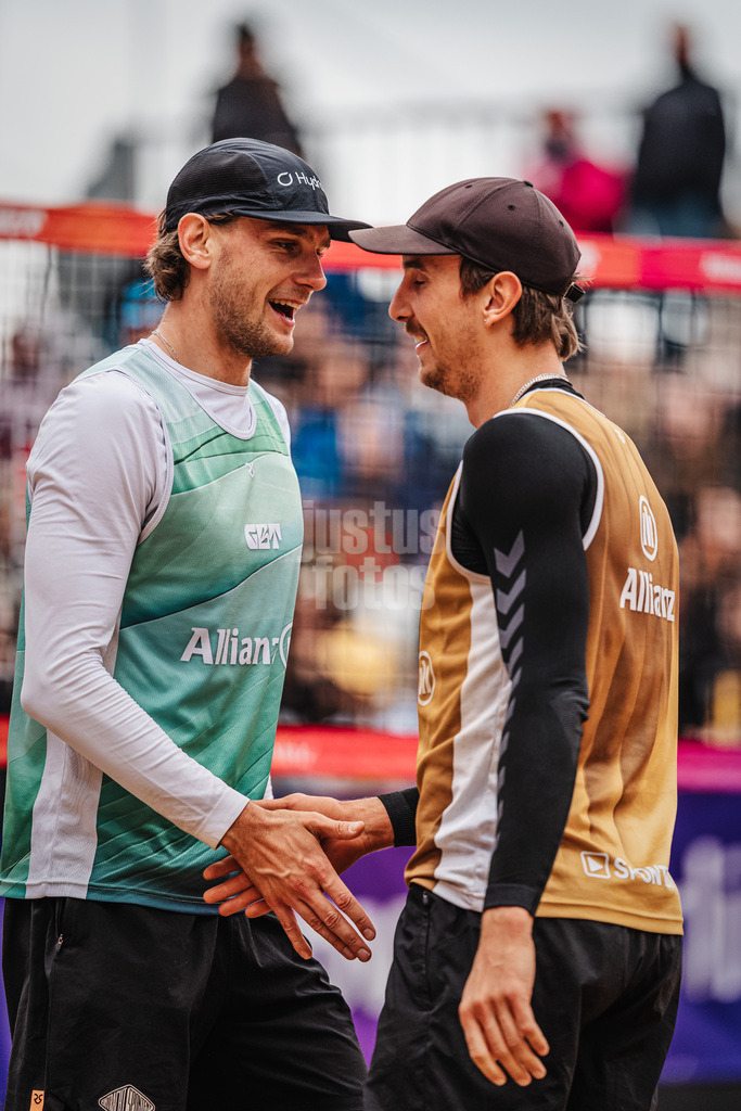 Beachvolleyball | Männer | Allianz German Beach Tour 2026 | Tourstop Düsseldorf | 17.05.2026 | v.l. Paul Henning und Lukas Pfretzschner