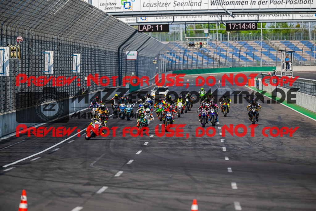 MaZZes_FotoMatrix_220508_97746 | Fotograf Mathias Schmid
Sportfotograf,
Eventfotograf,
Hochzeitsfotograf,
Portraitfotograf