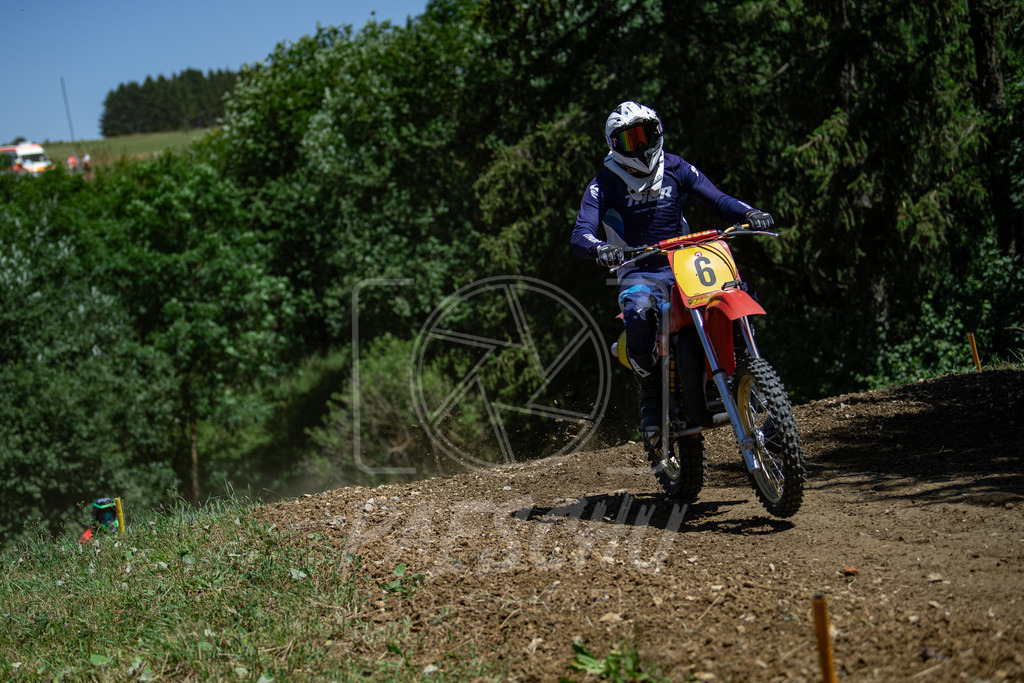 Twin (133) | Paeschuphoto Shop - Wer nicht sucht der auch nicht findet.Ob Motocrossbilder oder von einem besuchtem Spiel, Hauptsache Action. - Realisiert mit Pictrs.com