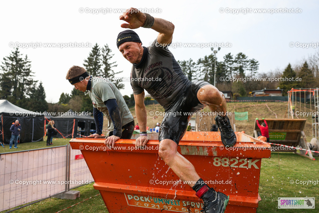 LUR_2398 | Rund um das Thema Sport-Event-Fotografie & individuelle Teilnehmerfotos. Jeder Teilnehmer wird fotografiert.