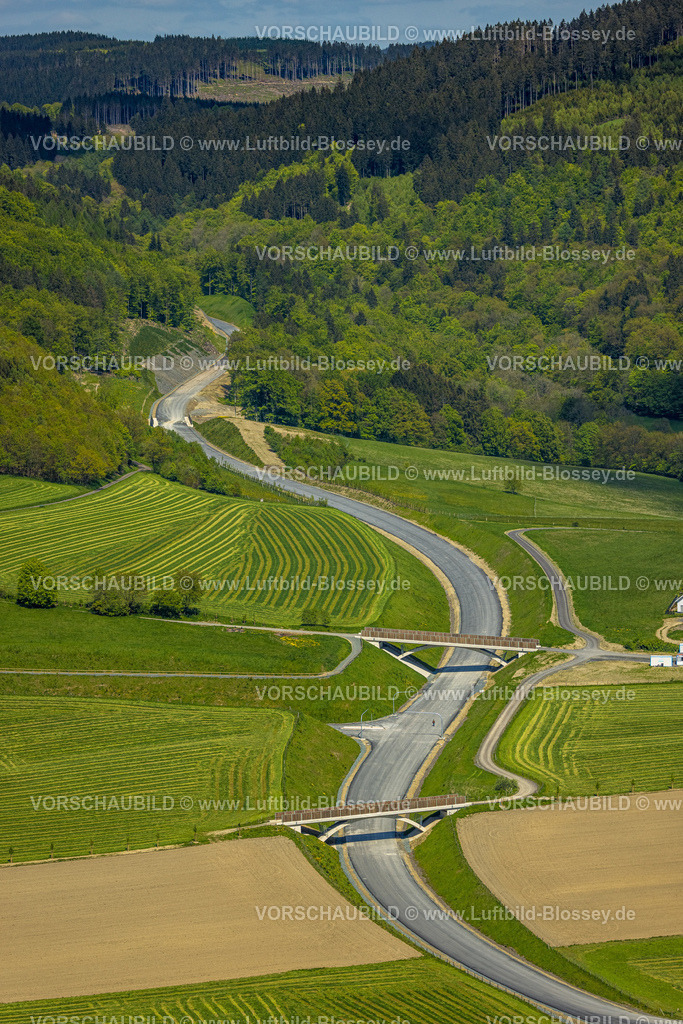 Schmallenberg230506065BadFredeburg | Luftbild, Baustelle und Neubau der Umgehungsstraße L776n, Fredeburg, Schmallenberg, Sauerland, Nordrhein-Westfalen, Deutschland