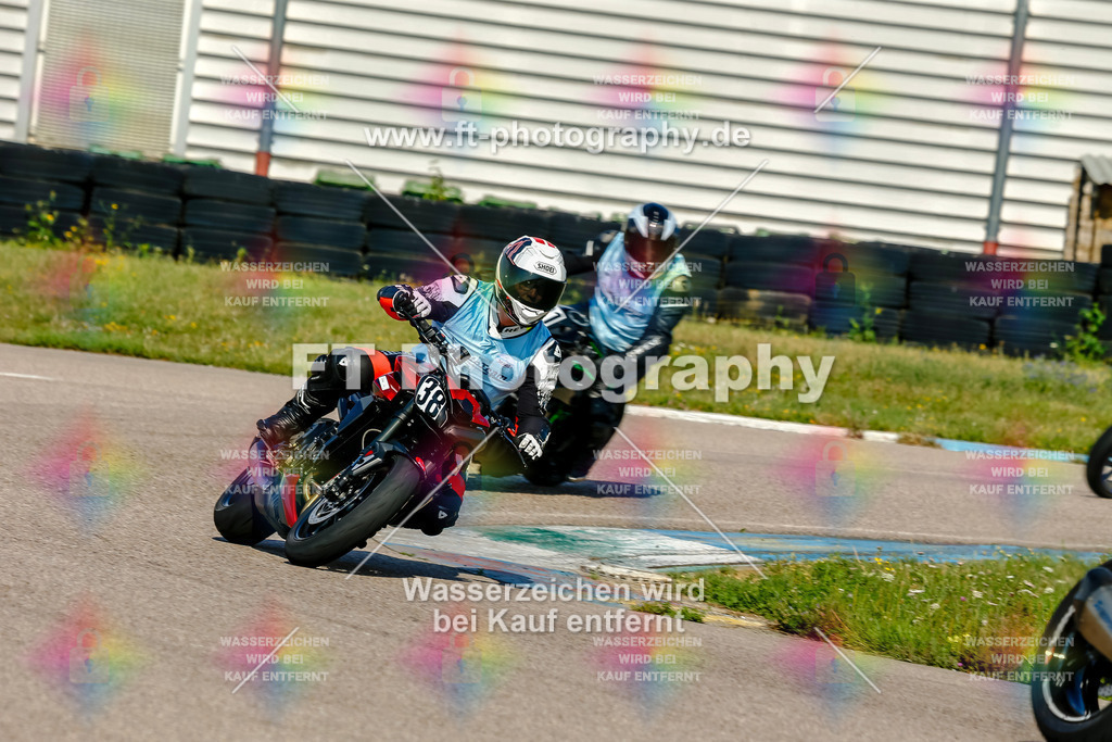 Chambley Juli-0353 | Hier findet Ihr Bilder von Touristenfahrten auf der Nürburgring Nordschleife oder von anderen Veranstaltungen die ich besucht habe. Viel Spass beim Durch Schauen 