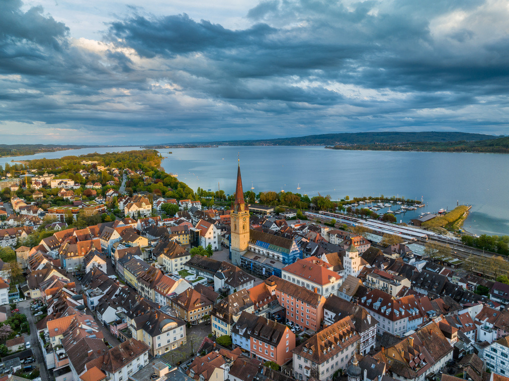 Radolfzellbilder_0412 | Luftbild von der Stadt Radolfzell am Bodensee - Realisiert mit Pictrs.com