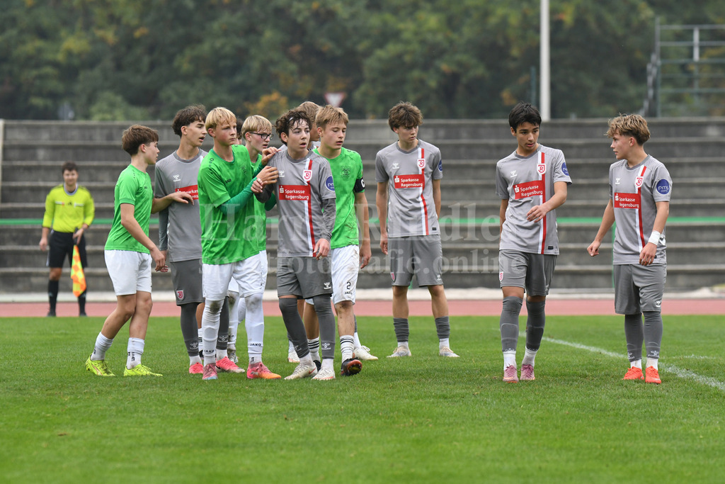SpVgg GW U15 : Jahn Regensburg | Ha-Ri; Sportfotografie Ha-Ri; Sporfotografie Harry Rindler; Sport Deggendorf; Sportbilder Deggendorf; Sportfotos Deggendorf; Sportfotos Niederbayern; Sportbilder Niederbayern; Amateursport Niederbayern; Bayern;  - Realisiert mit Pictrs.com