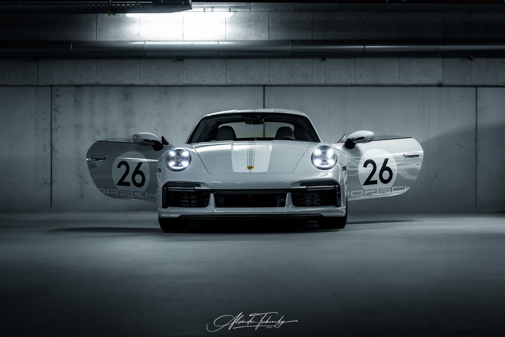 R6AT6606 _Alexander Tschuncky | Entdecken Sie die faszinierende Welt von Alexander Tschuncky Arts: Kreative Fotografie, atemberaubende Automobilkunst und hochwertiger Bilderdruck. Lassen Sie sich inspirieren! - Realisiert mit Pictrs.com