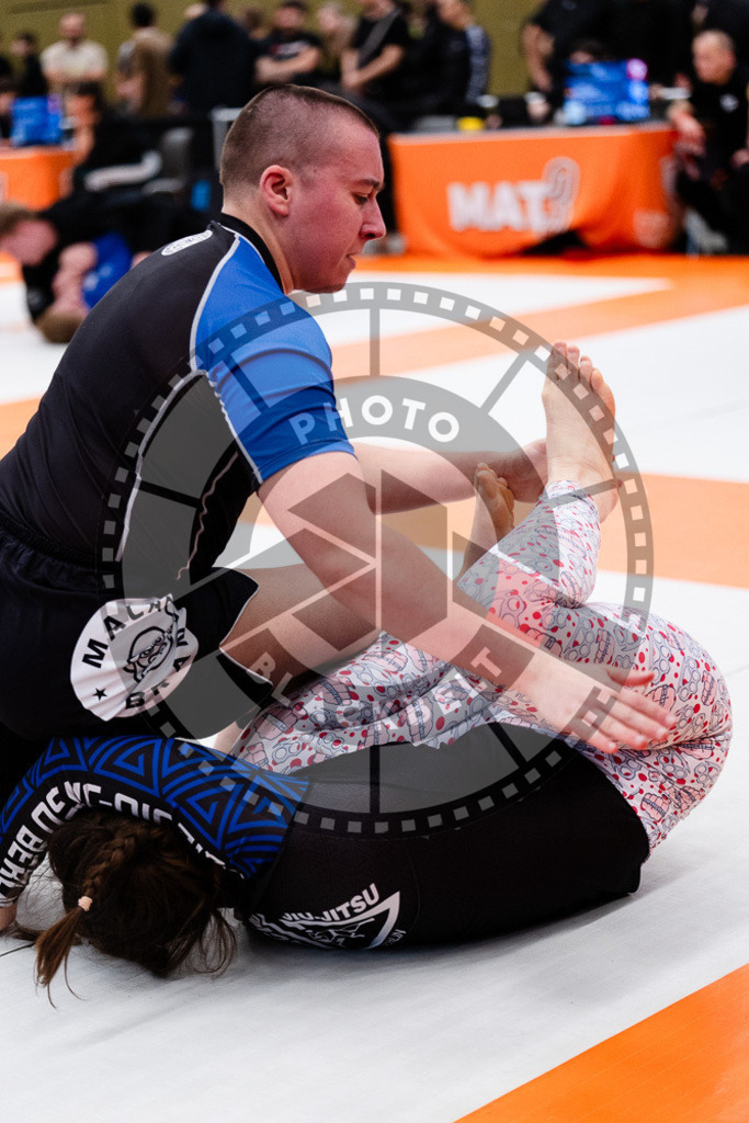20251122PBB13804 | Athletes compete during the Grappling Industries Berlin Jiu-Jitsu and Grappling Championship, on November 22, 2025 in Berlin, Germany. © photoblackbelt