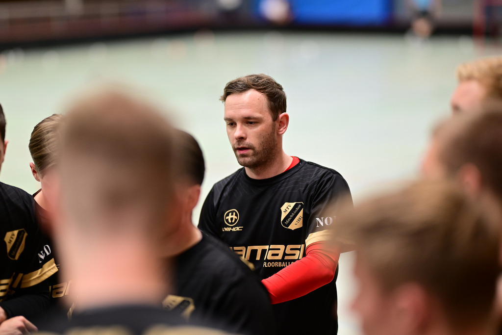 Floorball I Herren I Saison 2024-2025 I 2. FBL Herren Nord-West I 9. Spieltag I MTV Mittelnkirchen - TSV Tollwut Ebersgöns | Der Sportfotograf. - Realisiert mit Pictrs.com