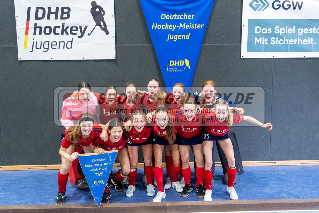 HK_20250223_103391 | Deutsche Meisterschaft wU14 Finale und Ehrungen am 23.2.2025 Düsseldorfer HC, Düsseldorf