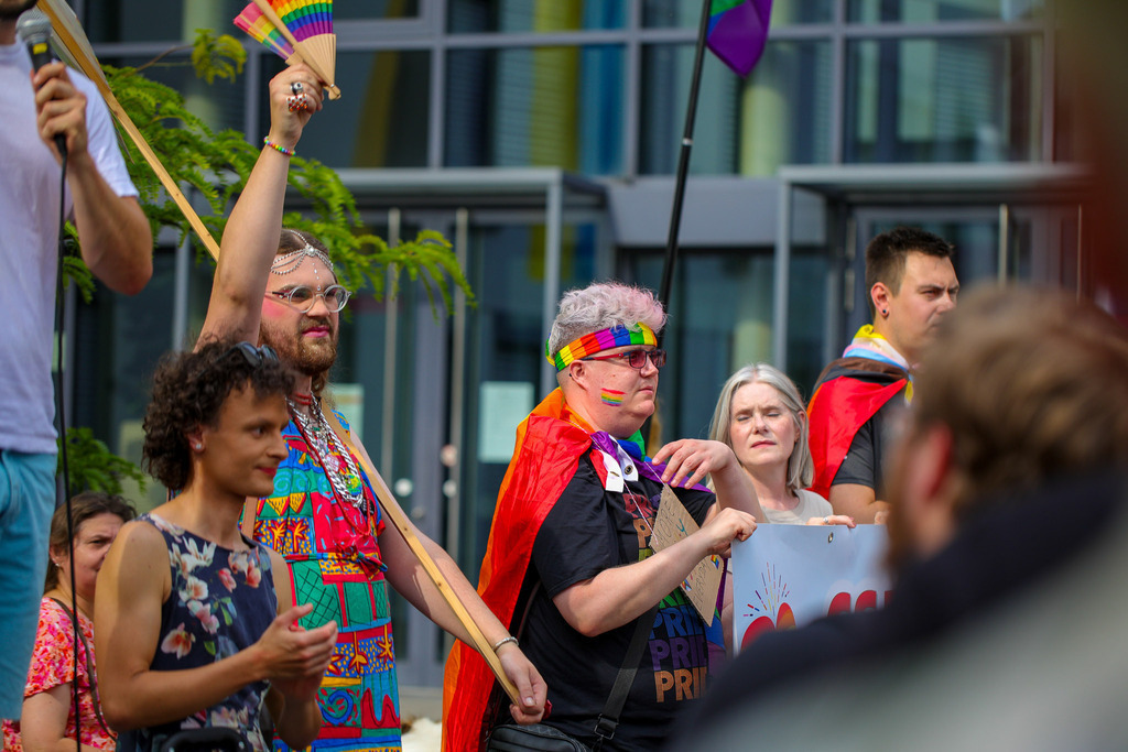 CSD_Moers_190725_119 | Bildergalerie von Sport-Ereignissen aber auch von weiteren spannenden Dingen - nicht nur vom Niederrhein. In Anlehnung an den bekannten Spruch von Hanns Dieter Hüsch heißt das Motto: "Niederrhein ist überall".  - Realisiert mit Pictrs.com