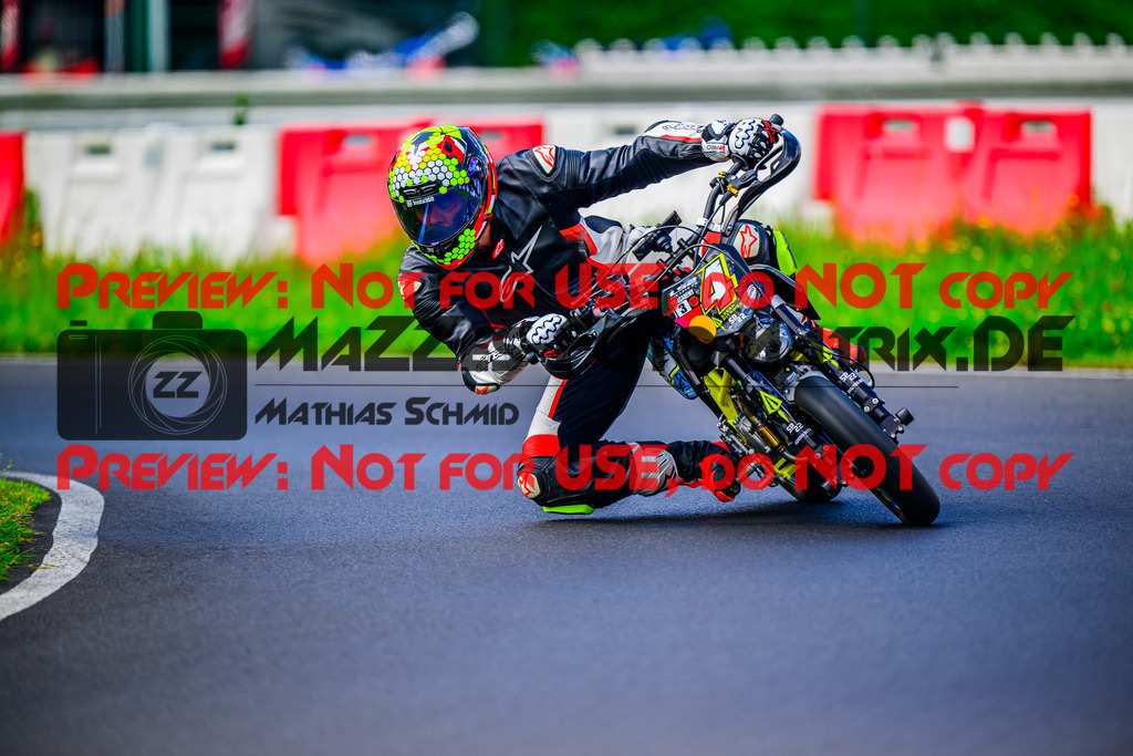 MaZZes_FotoMatrix_240604_6007705_3335 | Fotograf Mathias Schmid
Sportfotograf,
Eventfotograf,
Hochzeitsfotograf,
Portraitfotograf