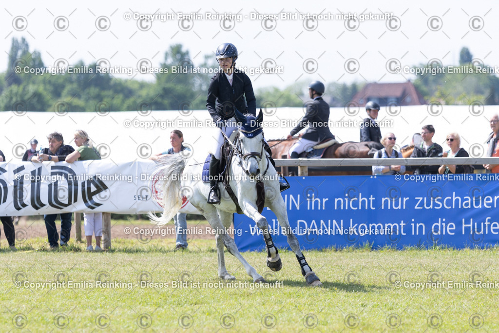 CL5A2294 | Emilia Reinking Fotografie - Realisiert mit Pictrs.com