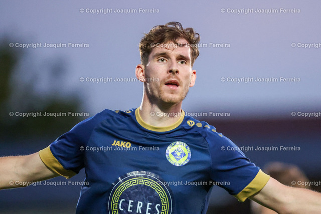 2024.09.11 Pokal Germania O.Roden - SV Hummetroth 1374 Kopie | 2024.09.11 Fussball Krombacher Hessenpokal 2024/25 Germania Ober-Roden - SV Hummetroth v.l.,  Nils Herdt (SV Hummetroth) Torjubel, Goal celebration, celebrate the goal  - Realisiert mit Pictrs.com