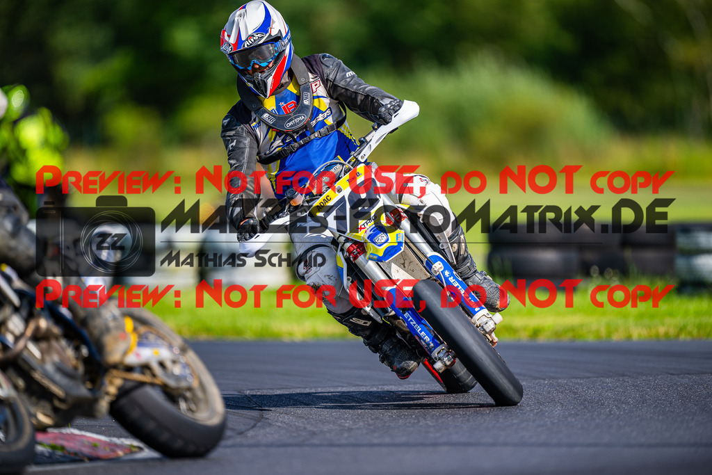 MaZZes_FotoMatrix_240713_6007705_1691 | S4