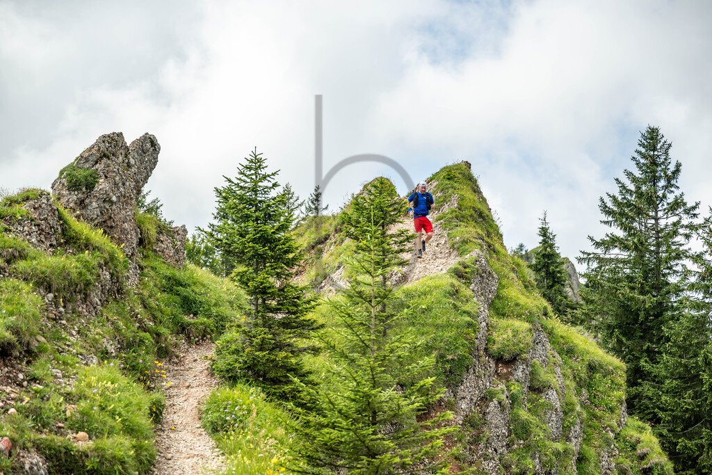 35. Gebirgsmarathon | 35. Gebirgsmarathon 2024 am 03.08.2024 in Immenstadt. Einer der anspruchsvollsten​und ältesten Bergläufe​Deutschlands im Naturpark Nagelfluhkette!(Foto: Dominik Berchtold/www.dberchtold.com)Instagram: @d_berchtold_foto 