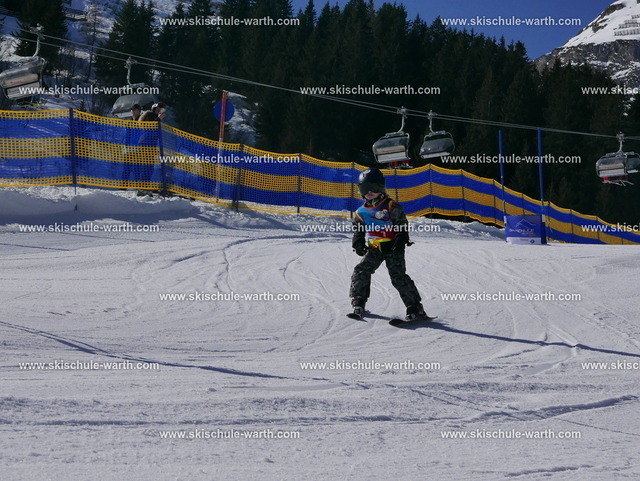P1100428 | Photos von der Skischule Warth - Realisiert mit Pictrs.com