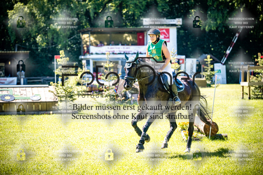 A1_Vielseitigkeitsturnier Melle Oldendorf-15c-0188 | Entdecke hochwertige Reitturnierfotos von Foto Oger. Professionell, emotional und authentisch – jetzt Lieblingsmomente im Shop bestellen.Deutschlandweite Turnierfotografie. - Realisiert mit Pictrs.com