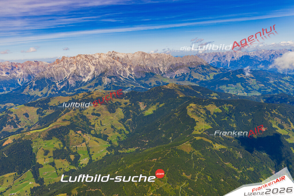 Luftaufnahme Hochkönig Werfen - Die Luftaufnahme wurde 2025 vom UL-Flugzeug heraus erstellt ( keine Drohne ) - Hochauflösende Luftaufnahme - für professionelle Ausdrucke geeignet. Die Geschenkidee !Mit Lizenz und Bildrechte bestellbar