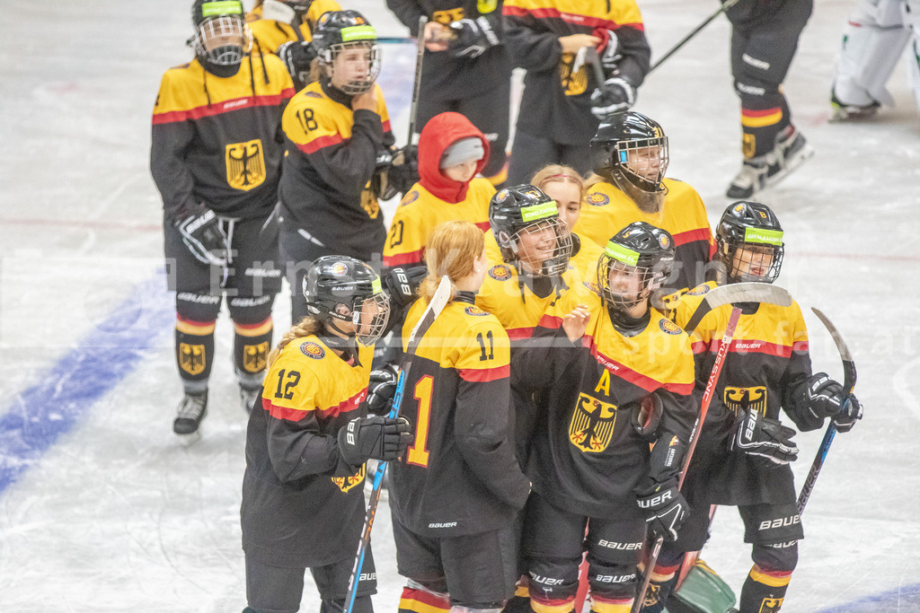 Dameneishockey | Dameneishockey, U18 Turnier am 31.08.2024 in Spittal (Eis-Sport-Arena - Sportzentrum Spittal), Austria, (Photo by Ernst Krawagner sport-fan.at) - Realisiert mit Pictrs.com