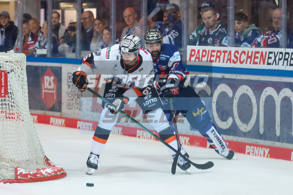 Iserlohn Roosters - Loewen Frankfurt | 
DEL: Iserlohn Roosters - Loewen Frankfurt - Realisiert mit Pictrs.com
