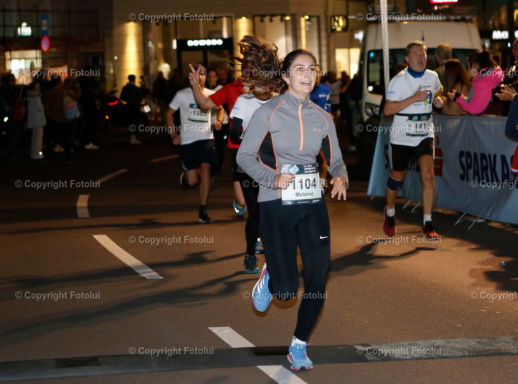LINZERSPARKASSECITYNIGHTRUN_28 | bilder, linz, photo, foto, fussball, sport, fotolui, bundesliga