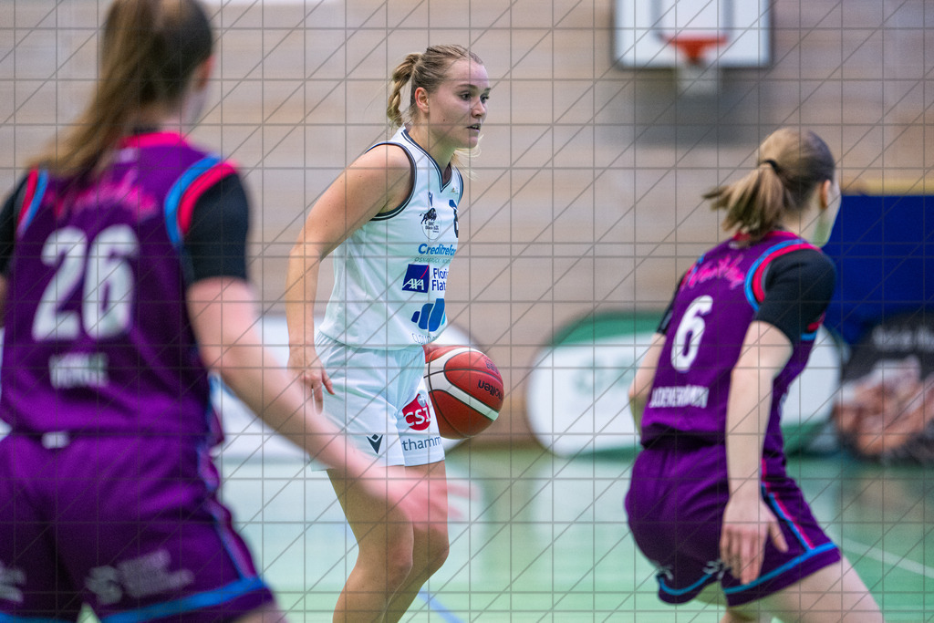 2. DBBL Nord 25/26 | Spieltag 17 | BBC Osnabrück vs. BG74 Veilchen Ladies Göttingen | 01.02.26: 2. DBBL Nord 25/26 | Spieltag 17 | BBC Osnabrück vs. BG74 Veilchen Ladies Göttingen / Osnabrück / Deutschland  //   CREDIT:www.bullenfotos.de, Martin König, Hörner Weg 40, D-49078 Osnabrück, +4917663732967 // Nutzung und Weitergabe nur zu den vereinbarten Zwecken. Presseanfragen an Ersteller. Alle Rechte beim Ersteller. Honorierung nach MFM. - Realisiert mit Pictrs.com