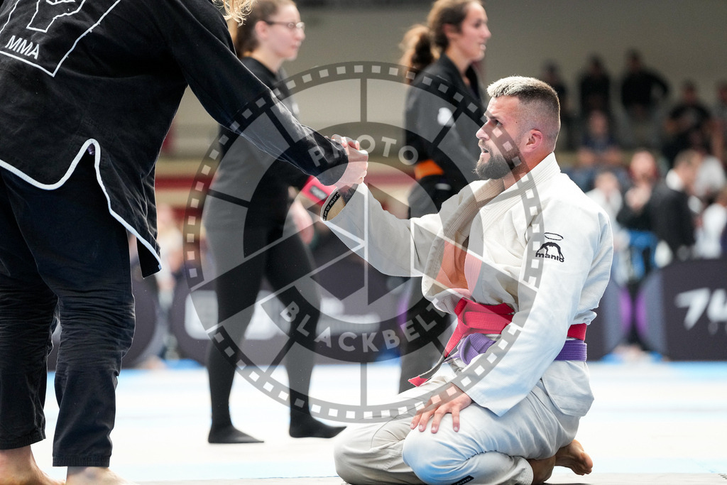 20250920PBB1188 | Athletes compete during the AJP Tour Hamburg International Jiu-Jitsu Championship, on September 20, 2025 in Hamburg, Germany. © Chiara Dazi / photoblackbelt