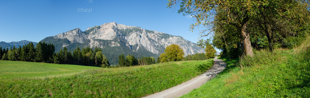 Dobr Panorama 2025 (Hohenthurn)_164614__fatzi-Pano | Fatzi Bilder-Archiv! 
Die Bilder sind für private Nutzung lizenzfrei. Die kommerzielle Nutzung ist möglich und erwünscht, jedoch bitte ich um vorherige Kontaktaufnahme per E-Mail (info@fatzi.at) oder unter +43 650 7828269 - Realisiert mit Pictrs.com