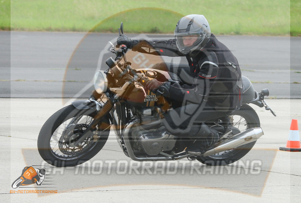 IMG_0547 | gh-motorradtraining-foto.de - Realisiert mit Pictrs.com