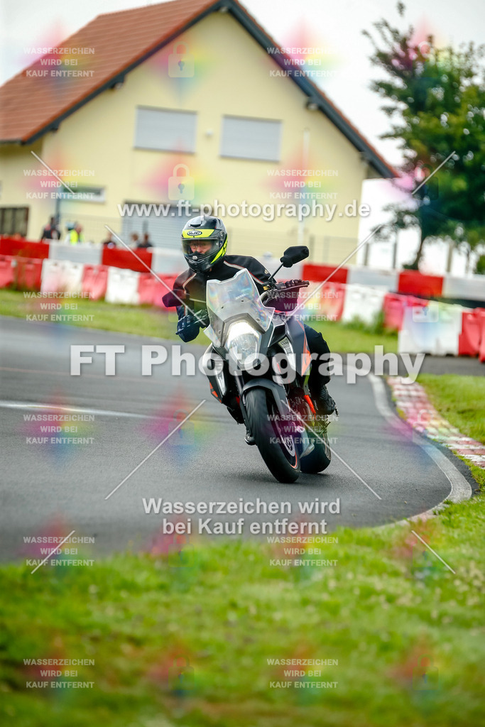 VBK-3776 | Hier findet Ihr Bilder von Touristenfahrten auf der Nürburgring Nordschleife oder von anderen Veranstaltungen die ich besucht habe. Viel Spass beim Durch Schauen 