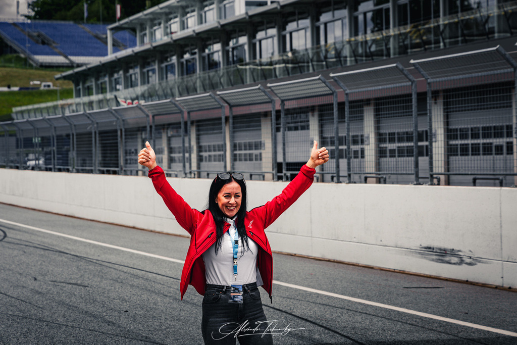 Red Bull Ring 2025 | Entdecken Sie die faszinierende Welt von Alexander Tschuncky Arts: Kreative Fotografie, atemberaubende Automobilkunst und hochwertiger Bilderdruck. Lassen Sie sich inspirieren! - Realisiert mit Pictrs.com