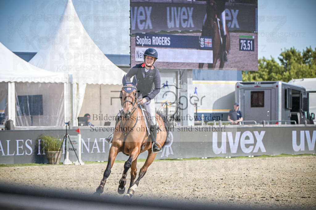 DOS_0029 | Entdecke hochwertige Reitturnierfotos von Foto Oger. Professionell, emotional und authentisch – jetzt Lieblingsmomente im Shop bestellen.Deutschlandweite Turnierfotografie. - Realisiert mit Pictrs.com