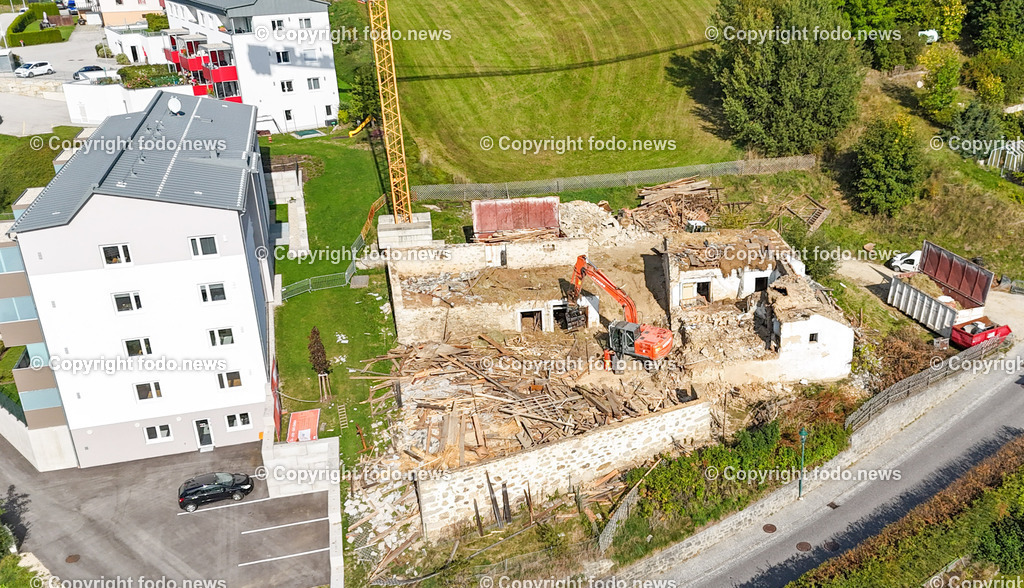 Gruenbach bei Freistadt_ Erbhof_ 05.10.2023-5 | 05.10.2023, Gruenbach bei Freistadt, AUT, Erbhof, im Bild Baustelle Erbhof, Abriss

Drohne