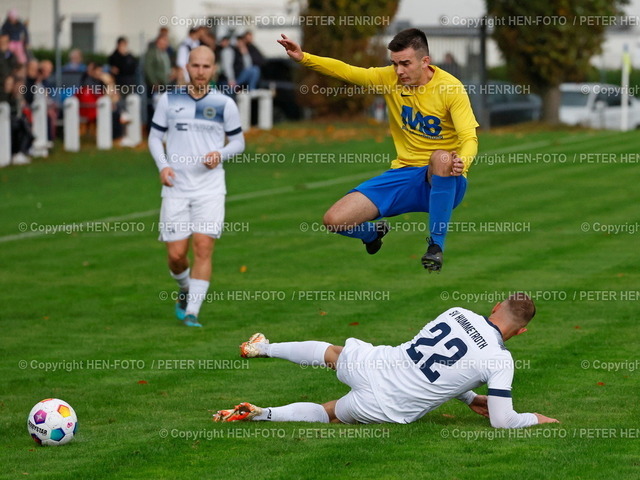 20231029-9656-langstadt-hummetroth-HEN-FOTO | 29.10.2023 Fußball Gruppenliga Süd Herren Saison 2023 2024 SG Langstadt/Babenhausen - SV Hummetroth (3:1) v. li. Marvin Rehm (21 Langstadt) Mario Barusic (22 Hummetroth) (Foto: Peter Henrich) - Realisiert mit Pictrs.com