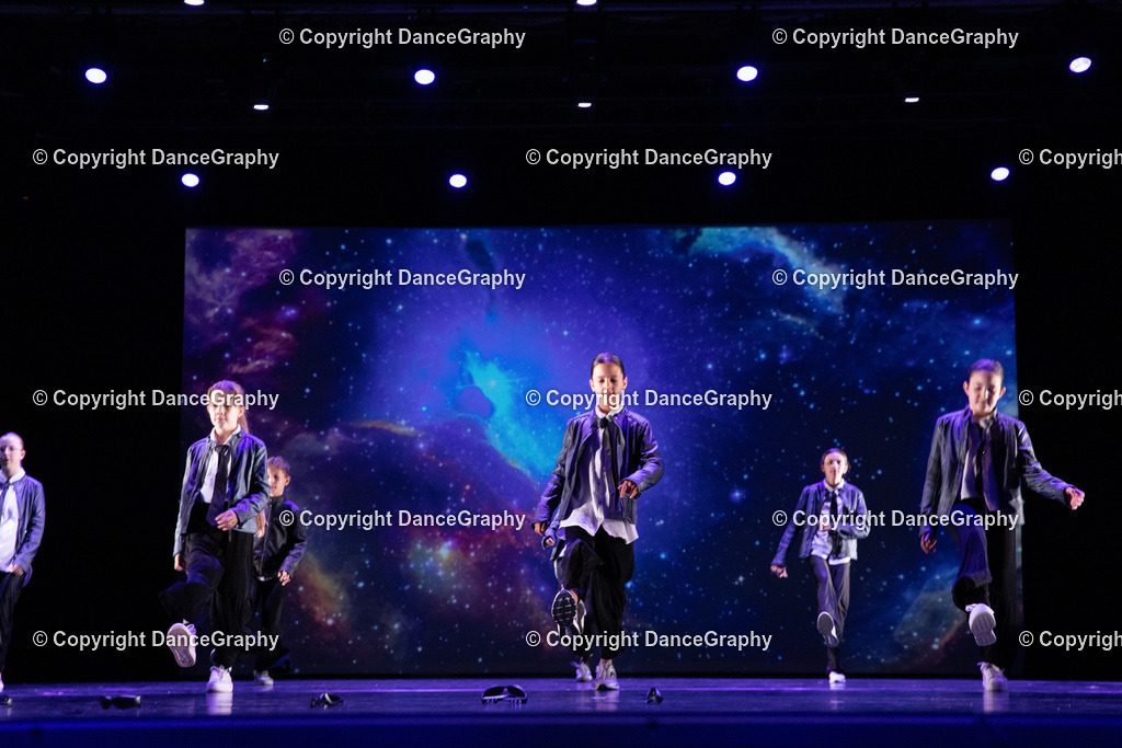 GPHY6403 | DanceGraphy - Realisiert mit Pictrs.com