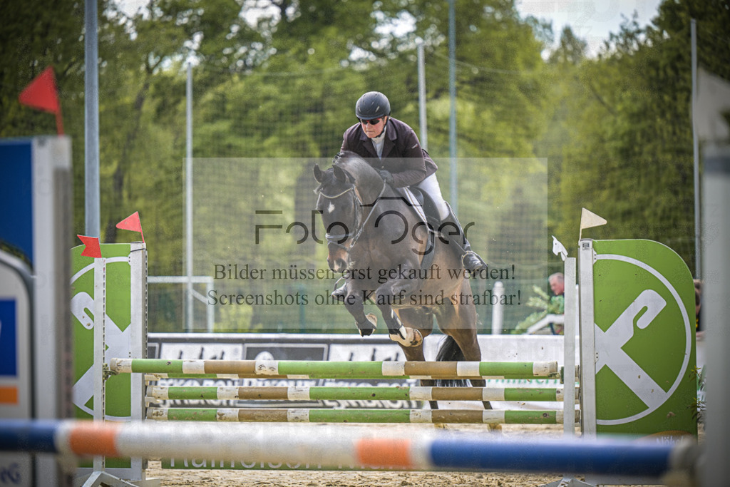 DOS_0800 | Entdecke hochwertige Reitturnierfotos von Foto Oger. Professionell, emotional und authentisch – jetzt Lieblingsmomente im Shop bestellen.Deutschlandweite Turnierfotografie. - Realisiert mit Pictrs.com