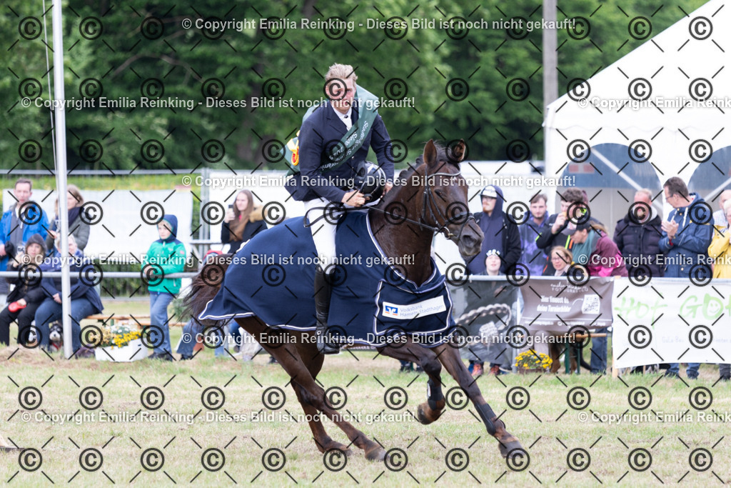 CL5A9790 | Emilia Reinking Fotografie - Realisiert mit Pictrs.com