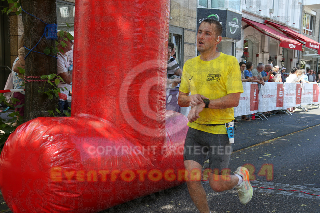 250621_1135_EX1_3673 | Sportfotografie im Rhein-Sieg Kreis, Köln, Bonn, NRW, Rheinland Pfalz, Hessen, etc. Unser Tätigkeitsfeld umfasst den Laufsport vom Volkslauf über den Marathon, Duathlon, Triathon bis zum Ultralauf wie Kölnpfad Ultra oder Schindertrail.