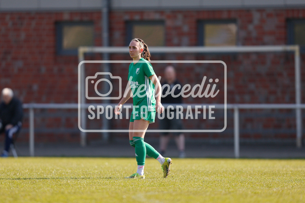 Fußball I Frauen I Saison 2025-2026 I Oberliga Niedersachsen I 17. Spieltag I TuS Lutten - BW Hollage-69 | realhellocedii - Realisiert mit Pictrs.com