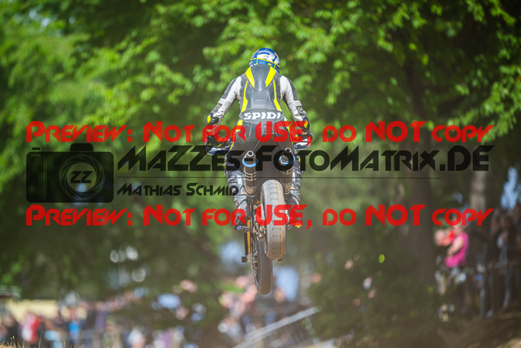 MaZZes_FotoMatrix_220529_6305 | Fotograf Mathias Schmid
Sportfotograf,
Eventfotograf,
Hochzeitsfotograf,
Portraitfotograf