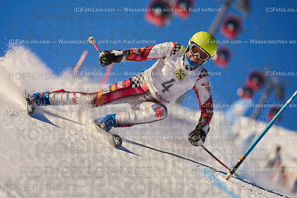 ALP2373_MASTERS-Cup_GS-B Herrn_Eberl Michael | (C)FotoLois.com, Alois Spandl. FIS Masters-Cup Wildschönau, Giant Slalom auf der Piste Schatzberg GS, Siegerehrung auf dem Dorfplatz Niederau, Sa 13. Januar 2024.
