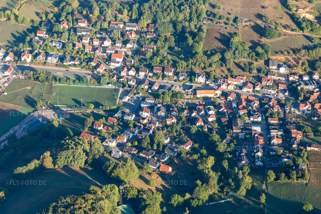 Luftbild: TSV 1893 eV Reichenbach im Ortsteil Reichenbach in Lautertal im Bundesland Hessen in Deutschland. Foto: IMG_110937.jpg vom 08.09.2018 durch Werner Riehm/FLY-FOTO.de