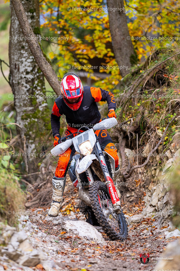 fuernholzer_251026-C2-105 | Fotografische Impressionen von der Red Stag Enduro Extreme by fuernholzer-photography.com. Endurosport in Österreich fotografisch festgehalten von fuernholzer. Auftragsfotografie für Private, Gewerbefotos und Industriefotografie. Eventfotografie, Sportfotografie und Motorsportfotografie. Anbieter von Fotoworkshops, Fototraining, fotografischen Vorträgen und Fotoseminaren.