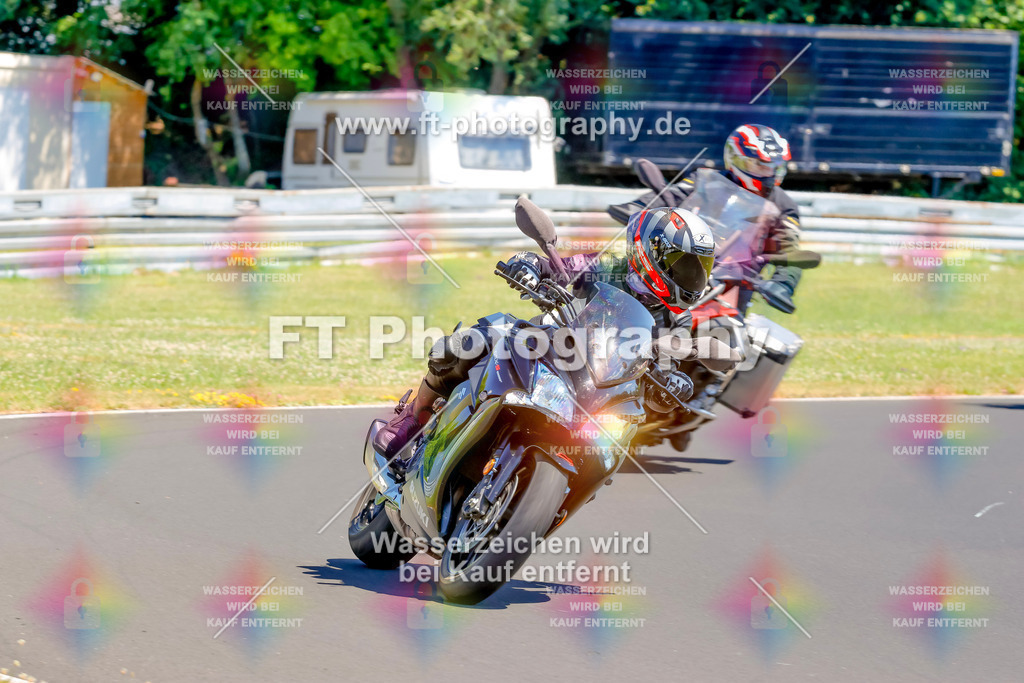 _MOT9458 | Hier findet Ihr Bilder von Touristenfahrten auf der Nürburgring Nordschleife oder von anderen Veranstaltungen die ich besucht habe. Viel Spass beim Durch Schauen 